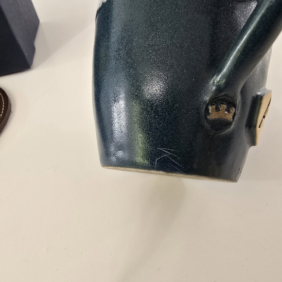 Holtz Leather Co Castle Style Made In America Handcrafted Pottery Cup Mug NIB - Picture 3 of 14